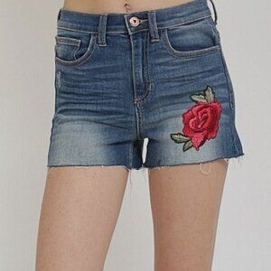 Sneak Peak HIGH RISE DENIM SHORTS with rose applique Multiple Sizes  NWT